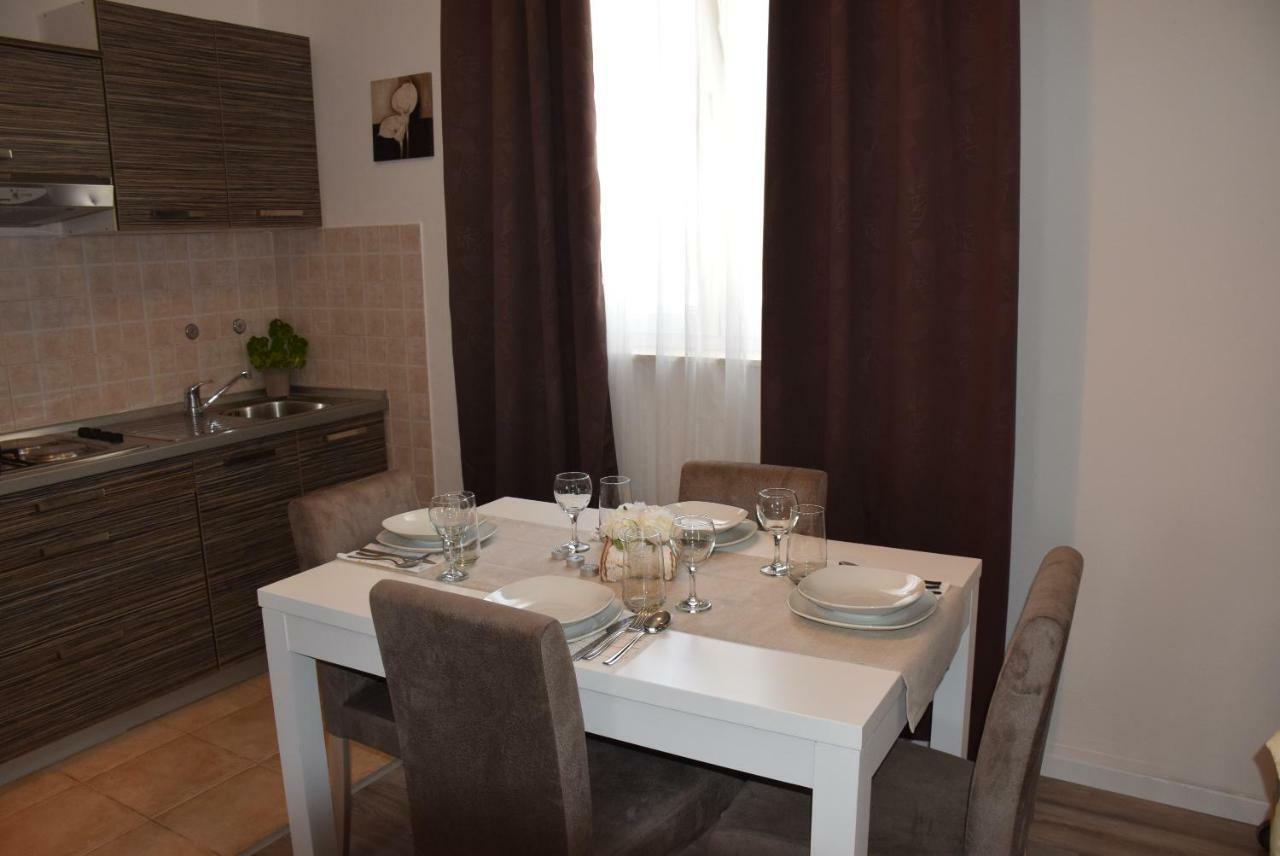 Apartments Zelic Vodice Extérieur photo