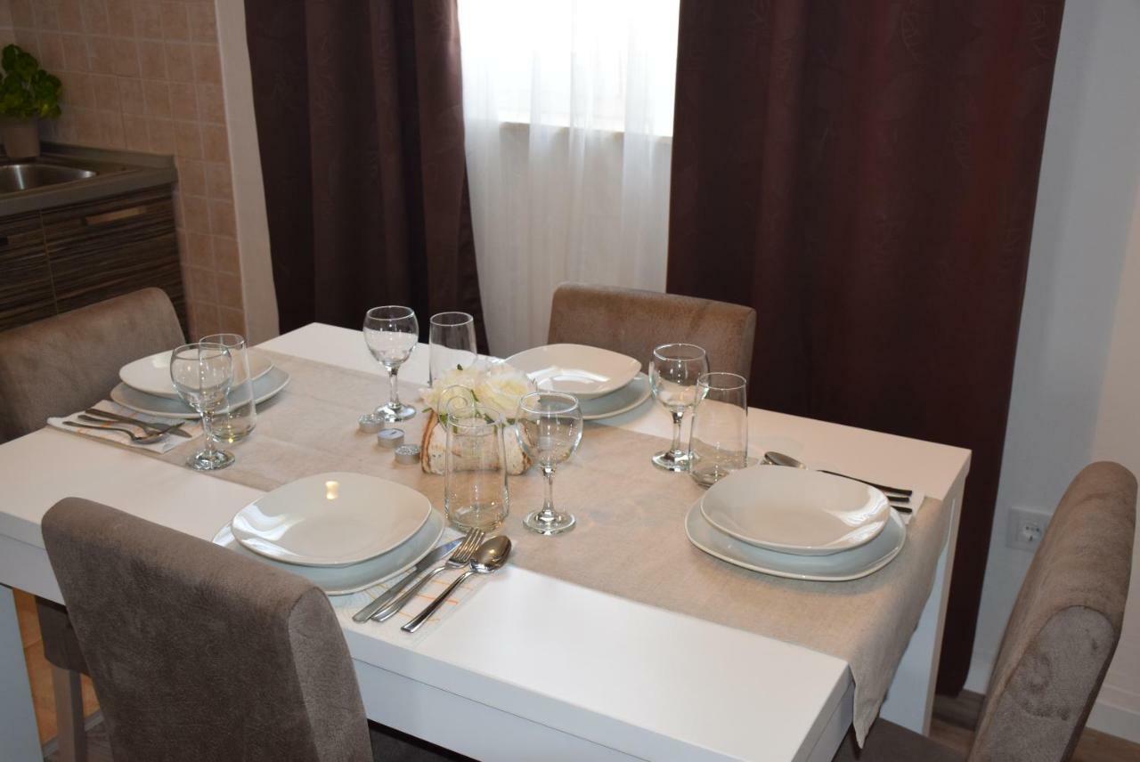 Apartments Zelic Vodice Extérieur photo