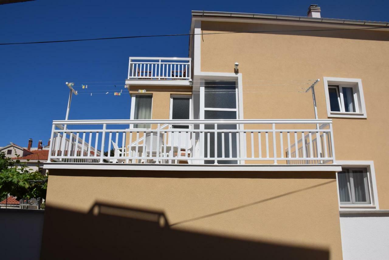 Apartments Zelic Vodice Extérieur photo