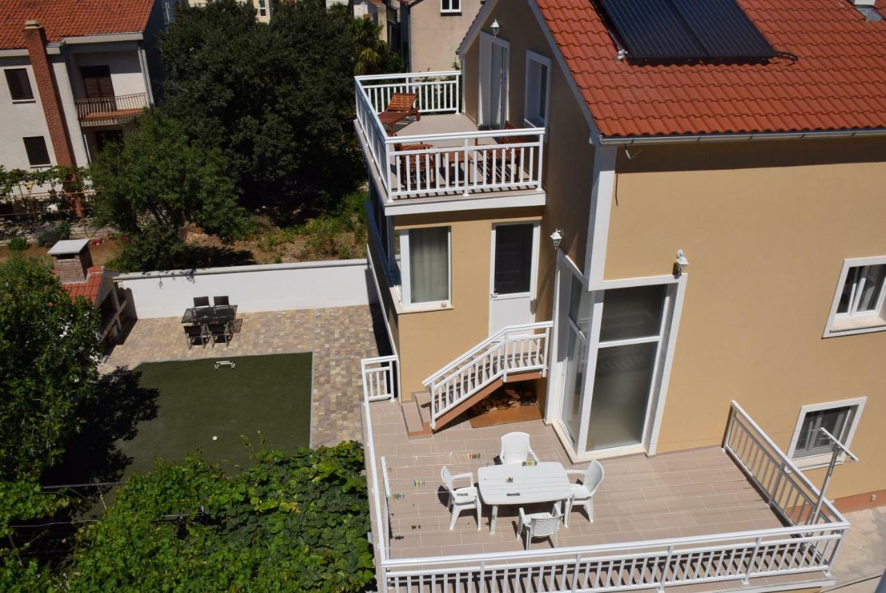 Apartments Zelic Vodice Extérieur photo