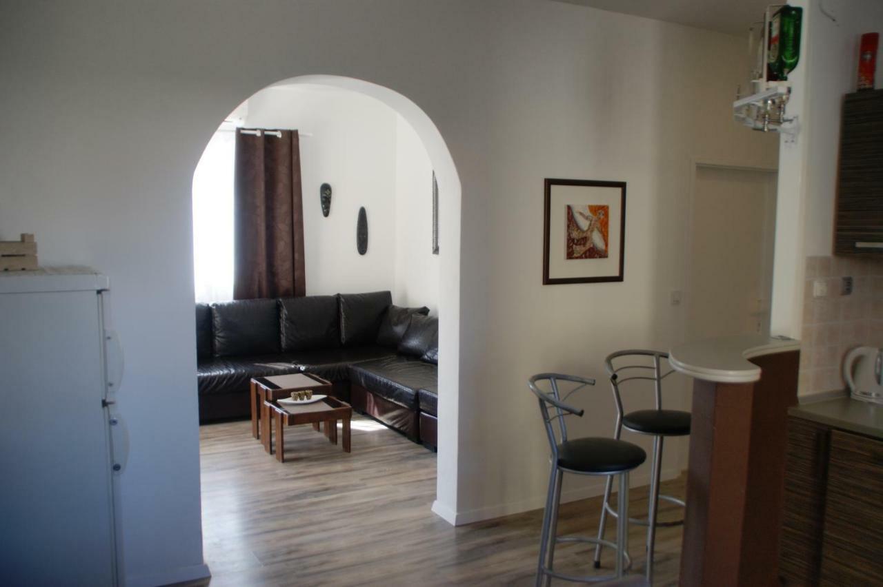 Apartments Zelic Vodice Extérieur photo